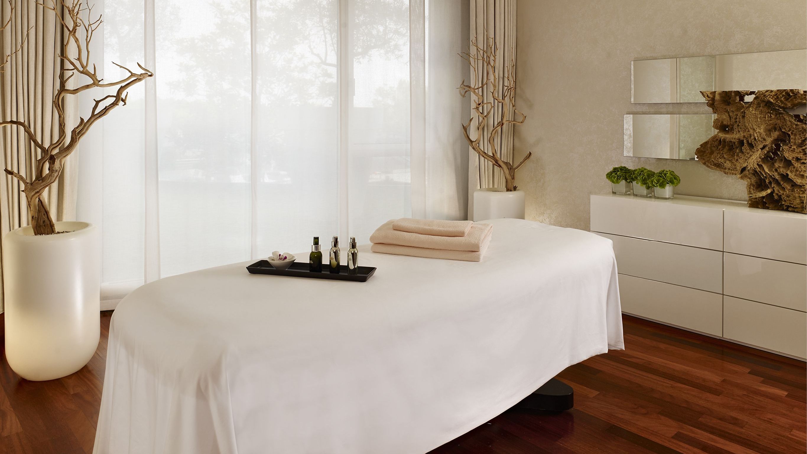 Spa La Mer (VIP treatment room) - Hotel President Wilson, A Luxury Collection Hotel, Geneva