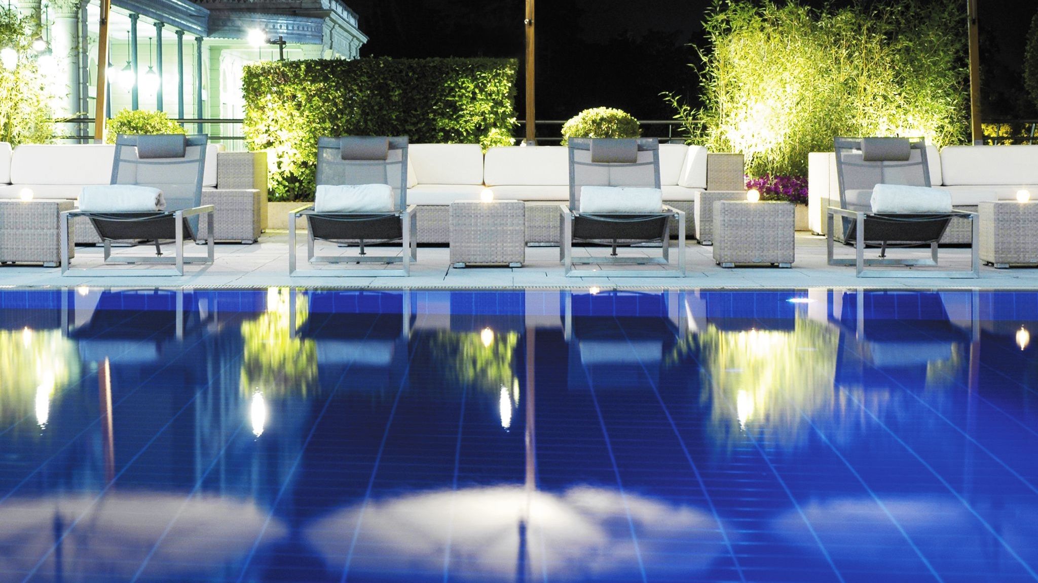 Piscine - Terrasse Poolgarden - Hôtel Président Wilson, A Luxury Collection Hotel, Geneva